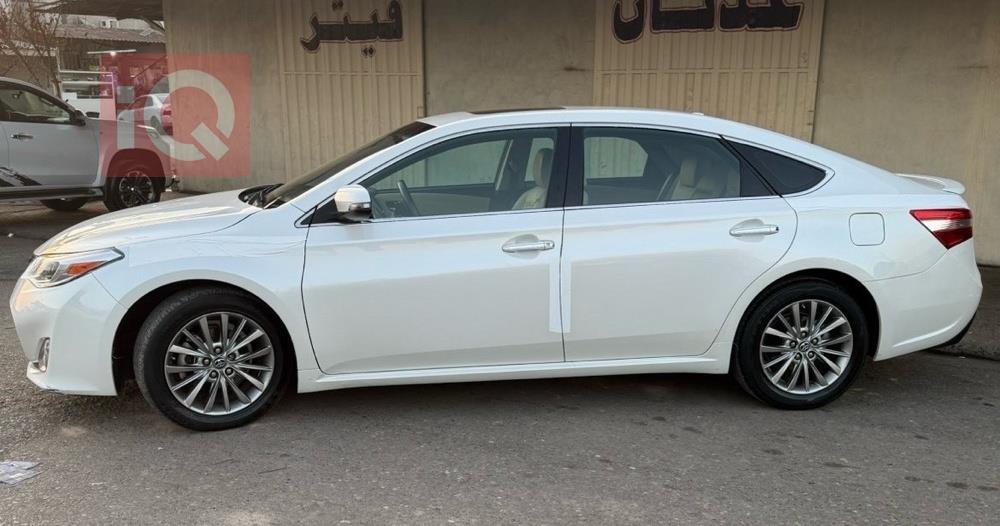 تويوتا أفالون